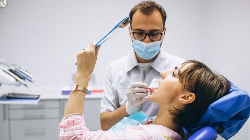 Dentista cita vários benefícios dessa fruta. Imagem: PxHere